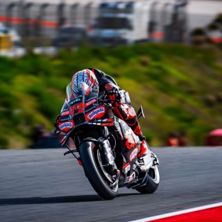 S radostí oznamujeme, že letošní rok zapsala Aprilia Racing do historie MotoGP dalšími skvělými výsledky, korunovanými...